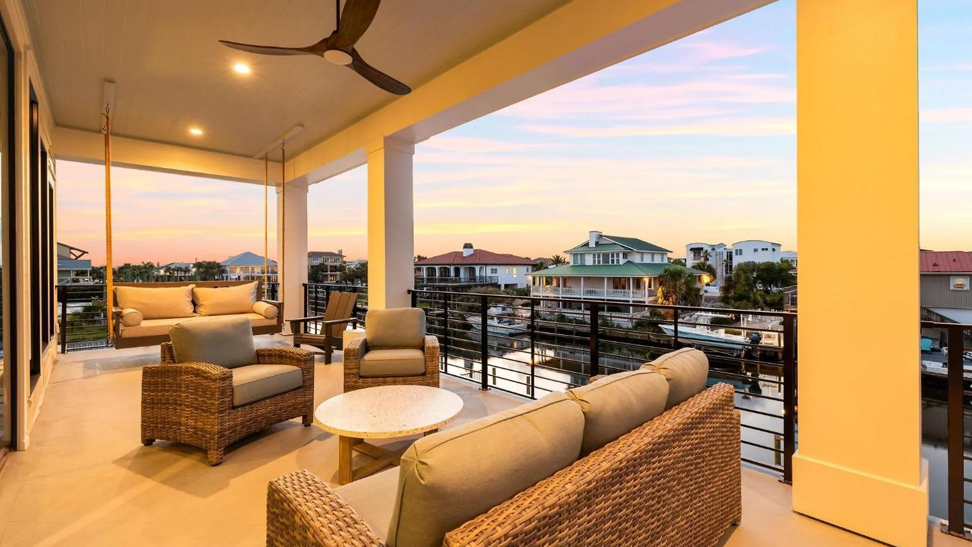 The Boathouse Holiday home Destin