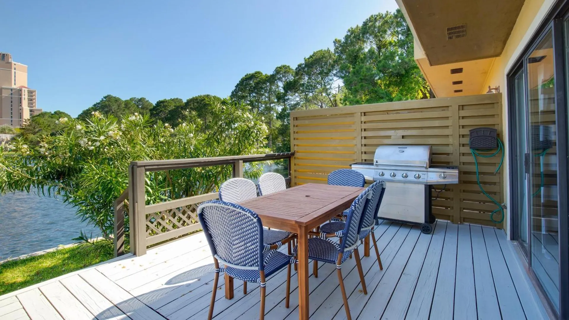 Holiday home Beachwalk 5207
