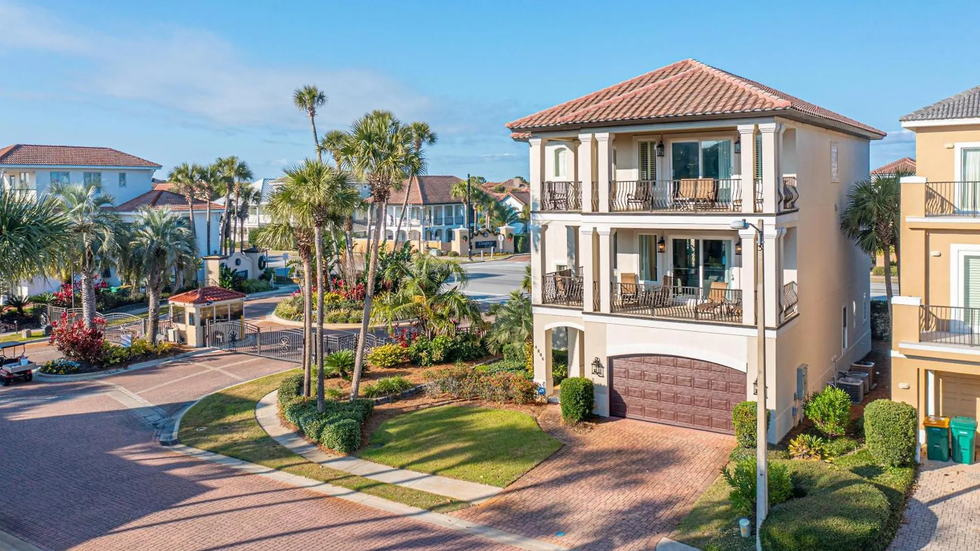 Lavish Escape 4806 Holiday home