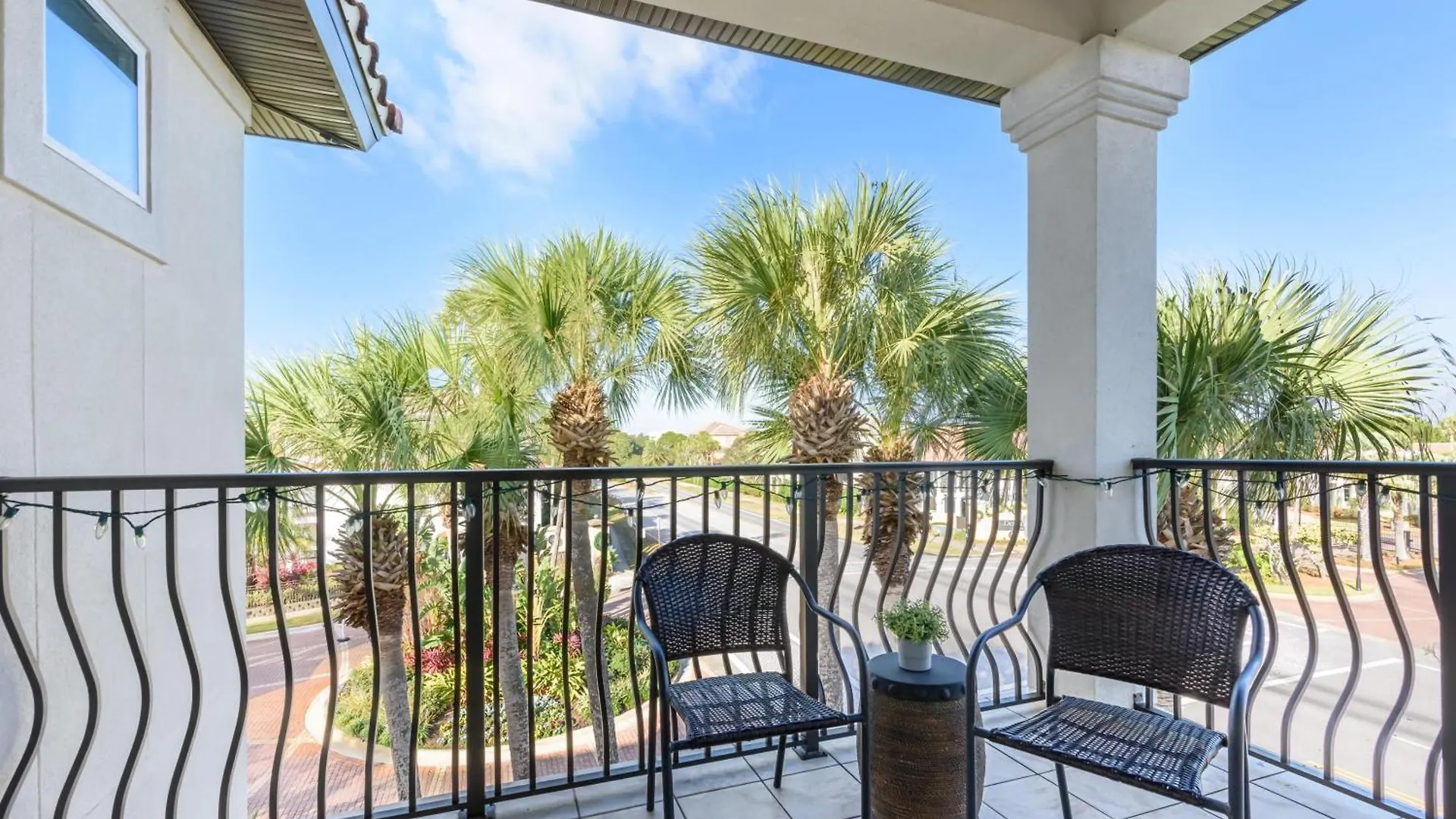 Lavish Escape 4806 Holiday home