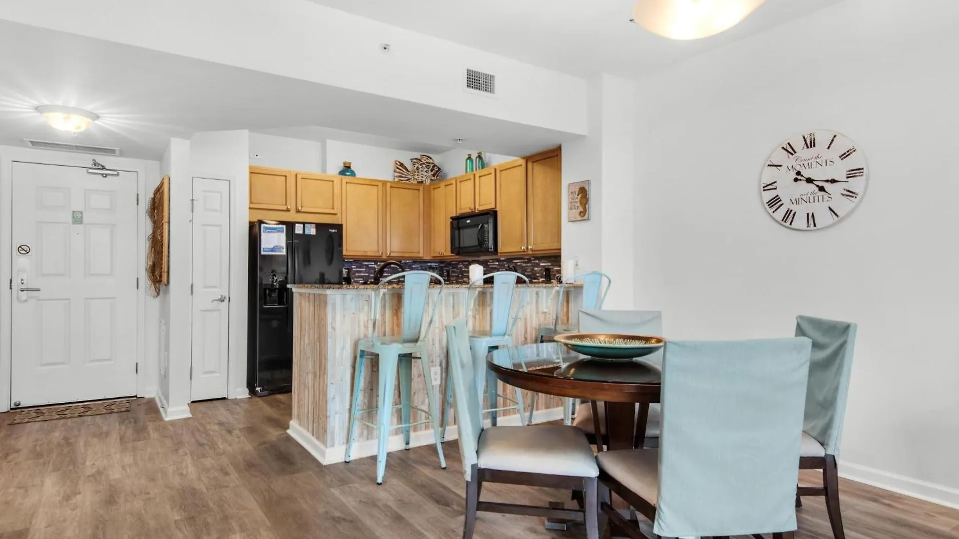 Palms #1808 Jr 2br Holiday home *