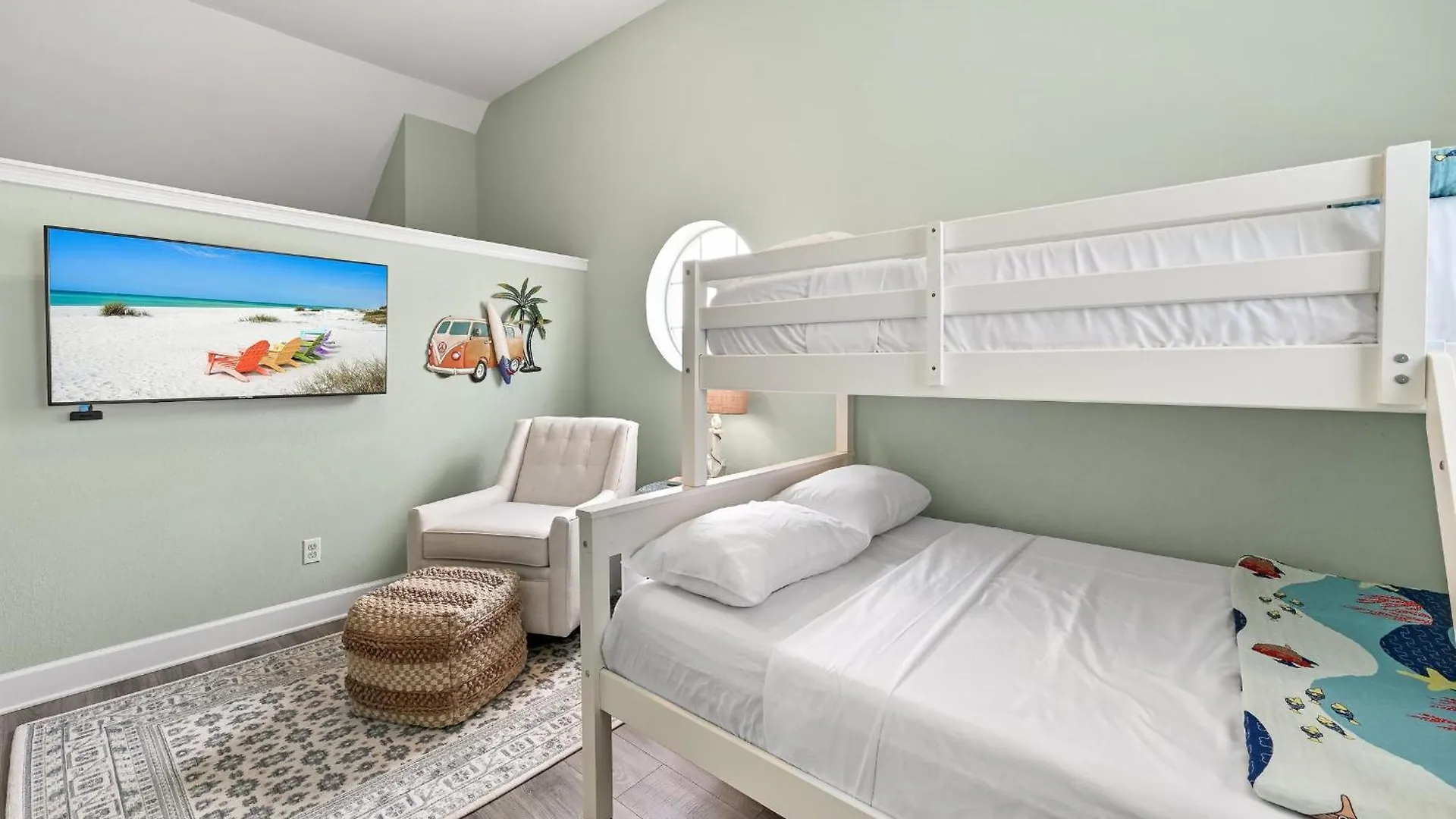 The Hideaway - 97 Barracuda St Holiday home