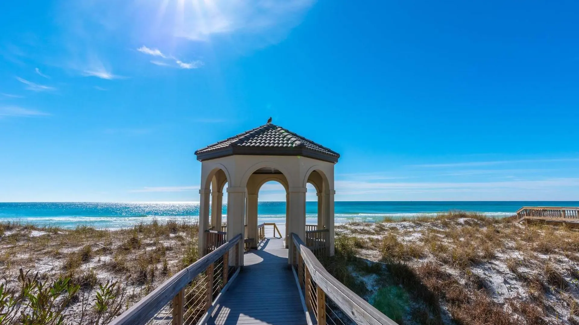 Holiday home Seahorse Shores - Games, Private Access, Pool, Lake, Boardwalk, Near Fun *