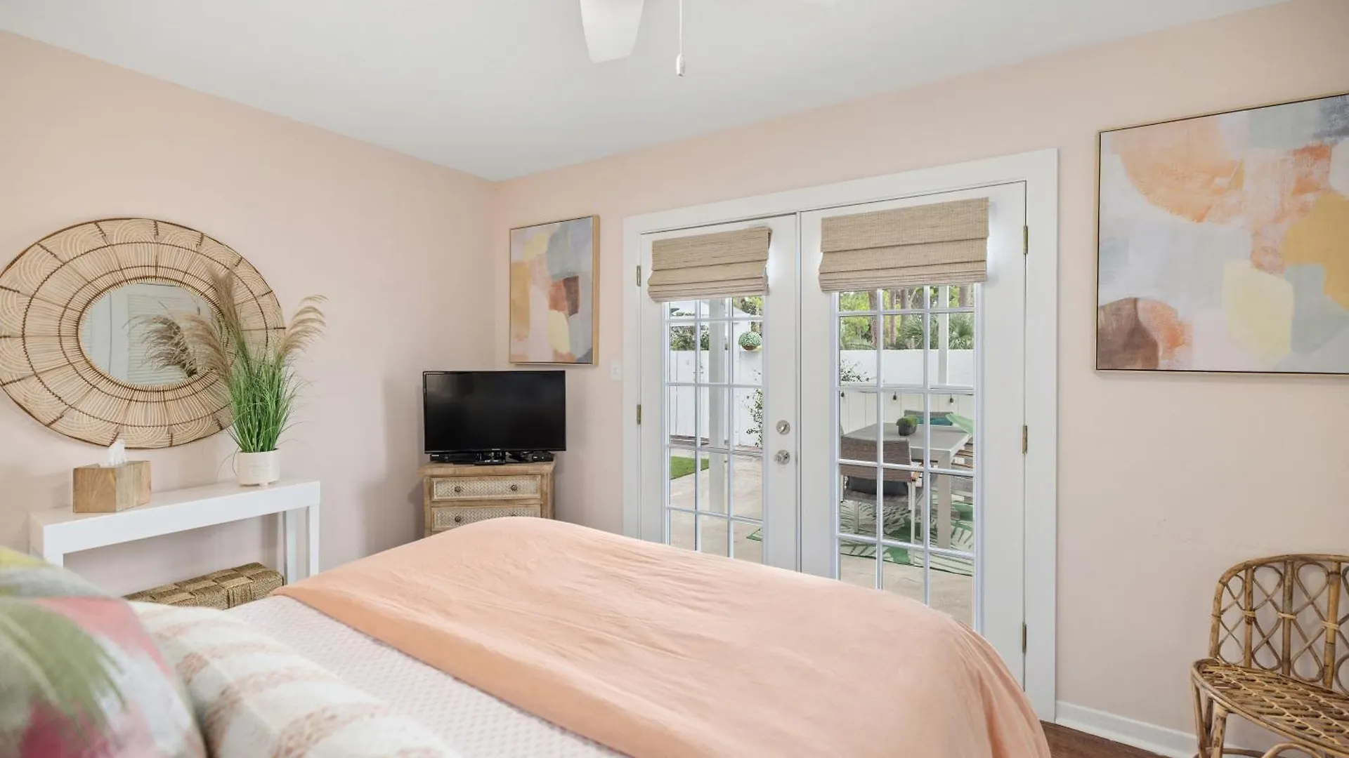 418 Linkside Drive *