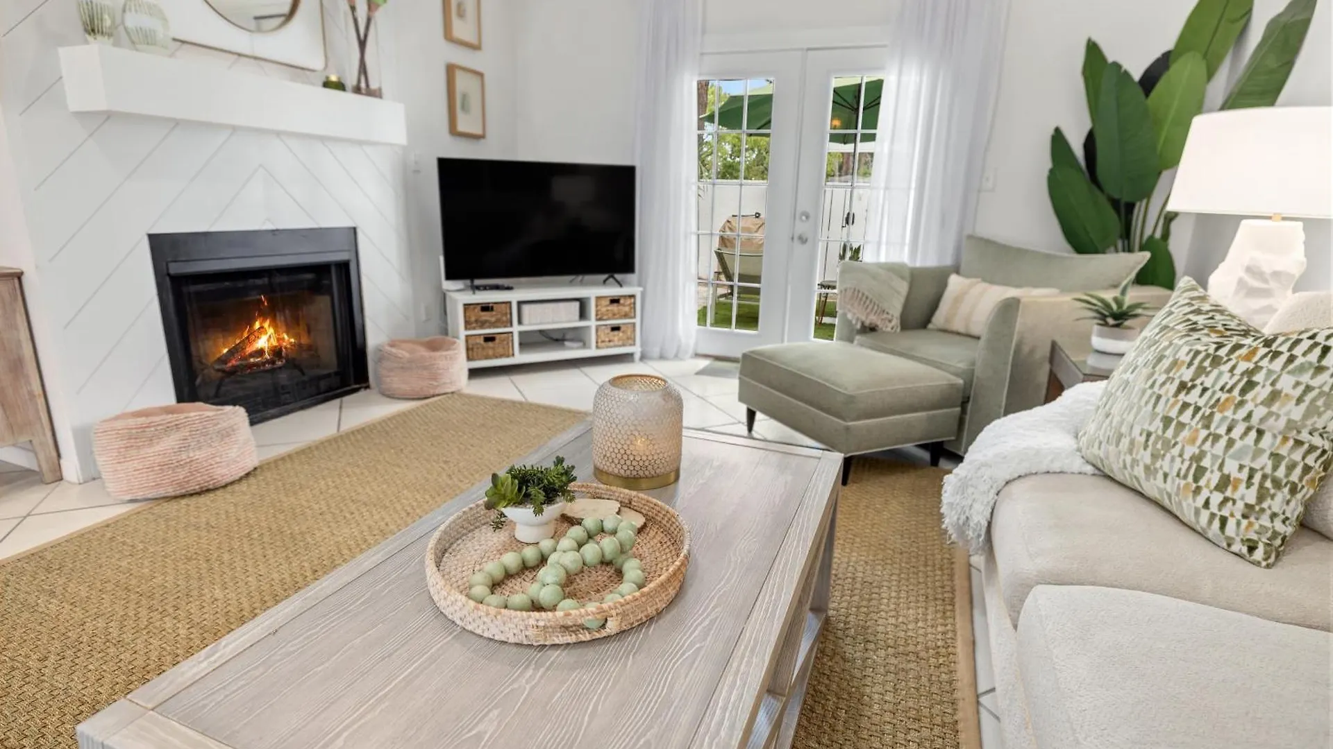 418 Linkside Drive *