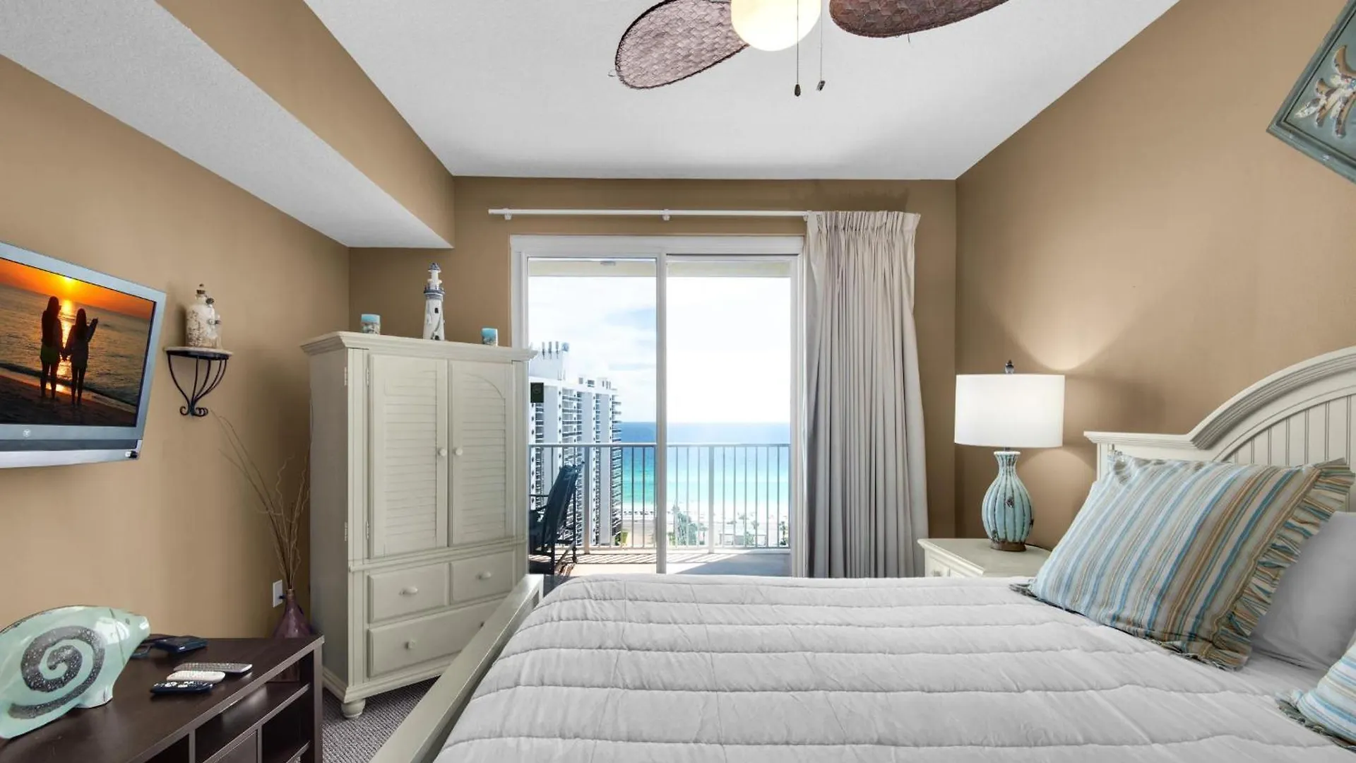 Ariel Dunes I 1404