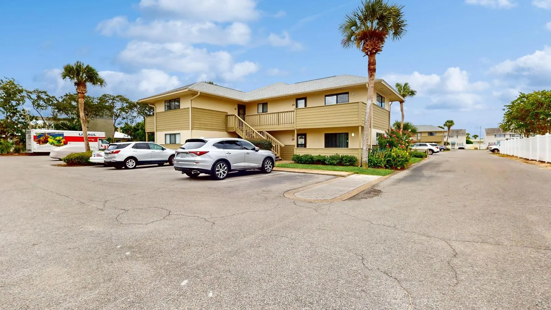 Apartment Cross Creek Club 29 *