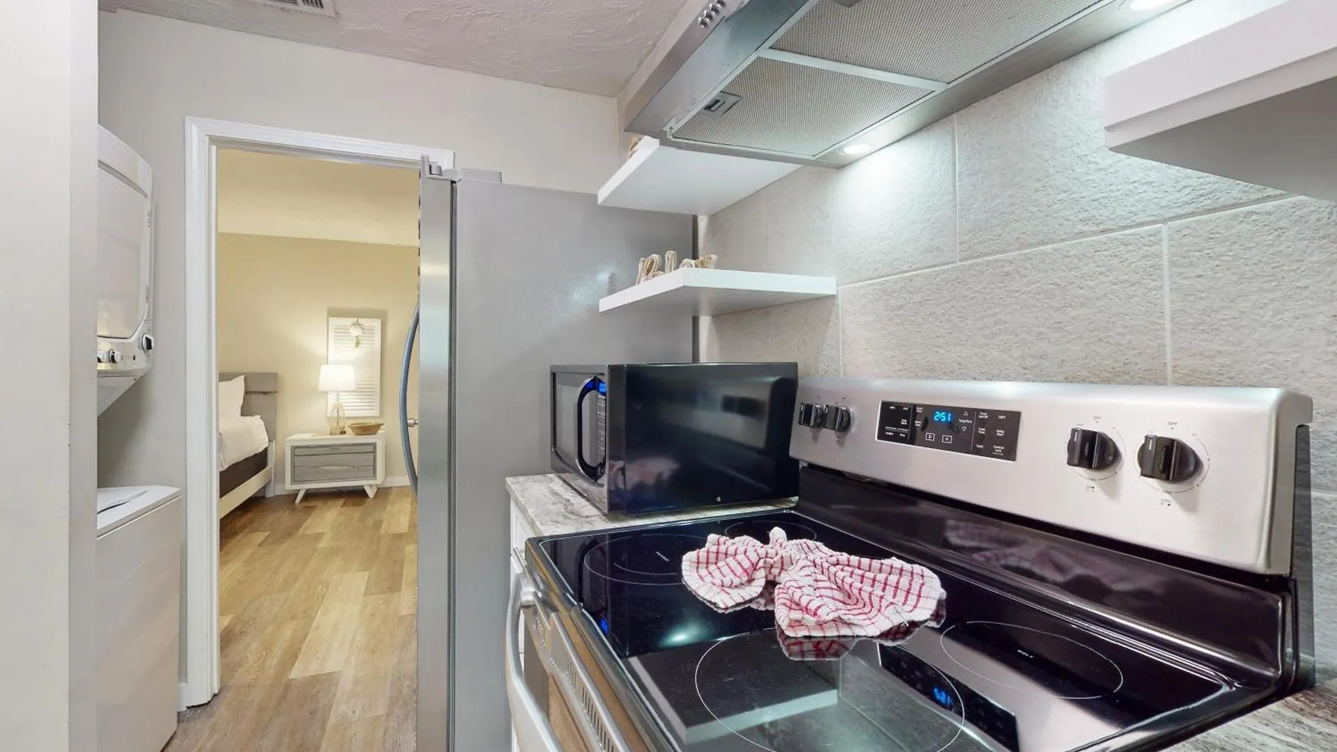Cross Creek Club 29 Apartment
