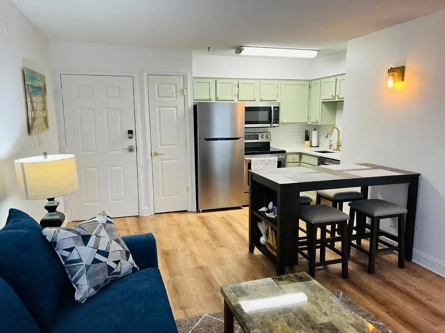 Tommy Bahama 1 Bedroom-walk To Restaurants ,pool-3mi Beach! *