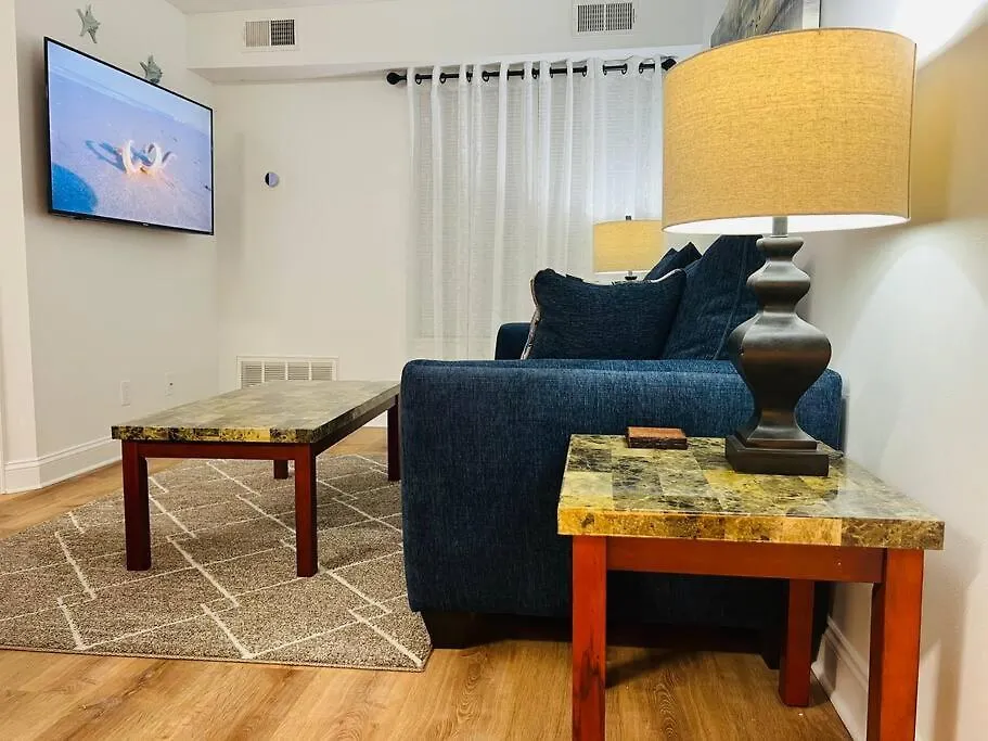 Apartment Tommy Bahama 1 Bedroom-walk To Restaurants ,pool-3mi Beach!