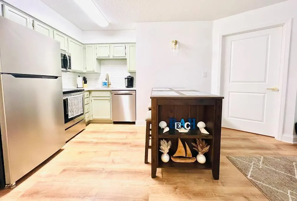 Apartment Tommy Bahama 1 Bedroom-walk To Restaurants ,pool-3mi Beach! *