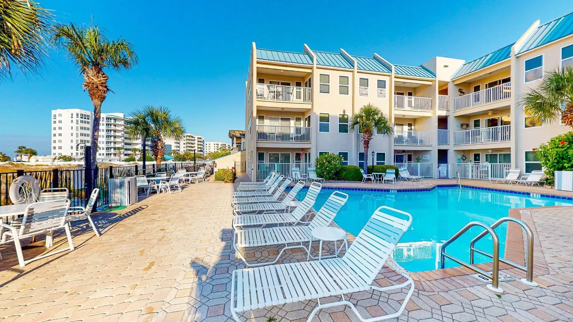 Poolside #203 * Destin