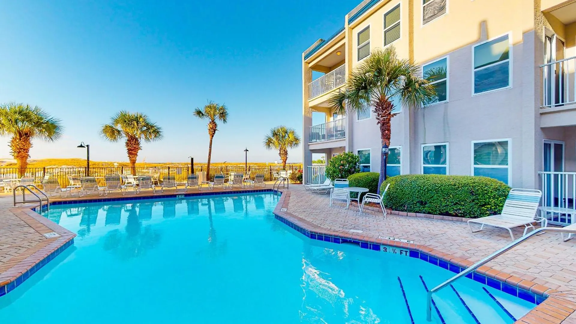 Poolside #203 Apartment Destin