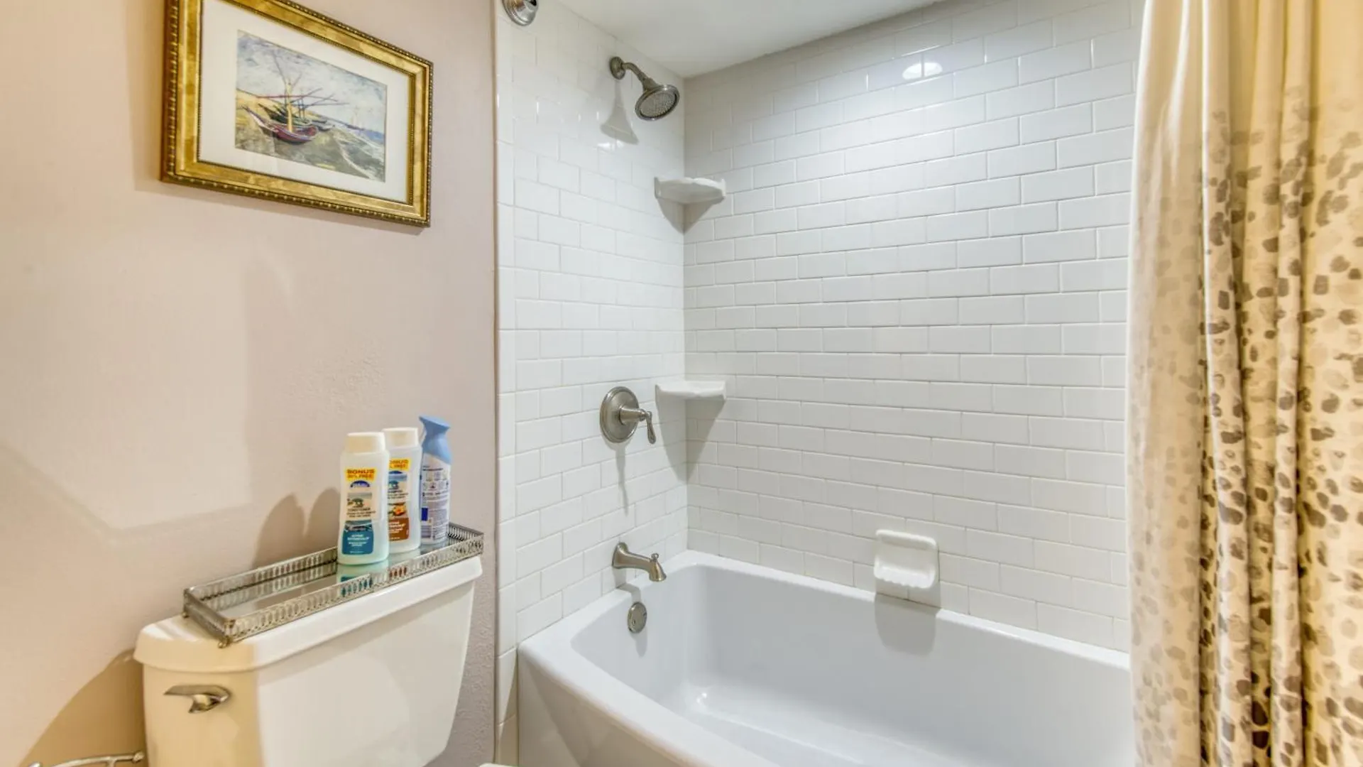House B101 - Beachfront With Pool, Wifi, & Service Destin
