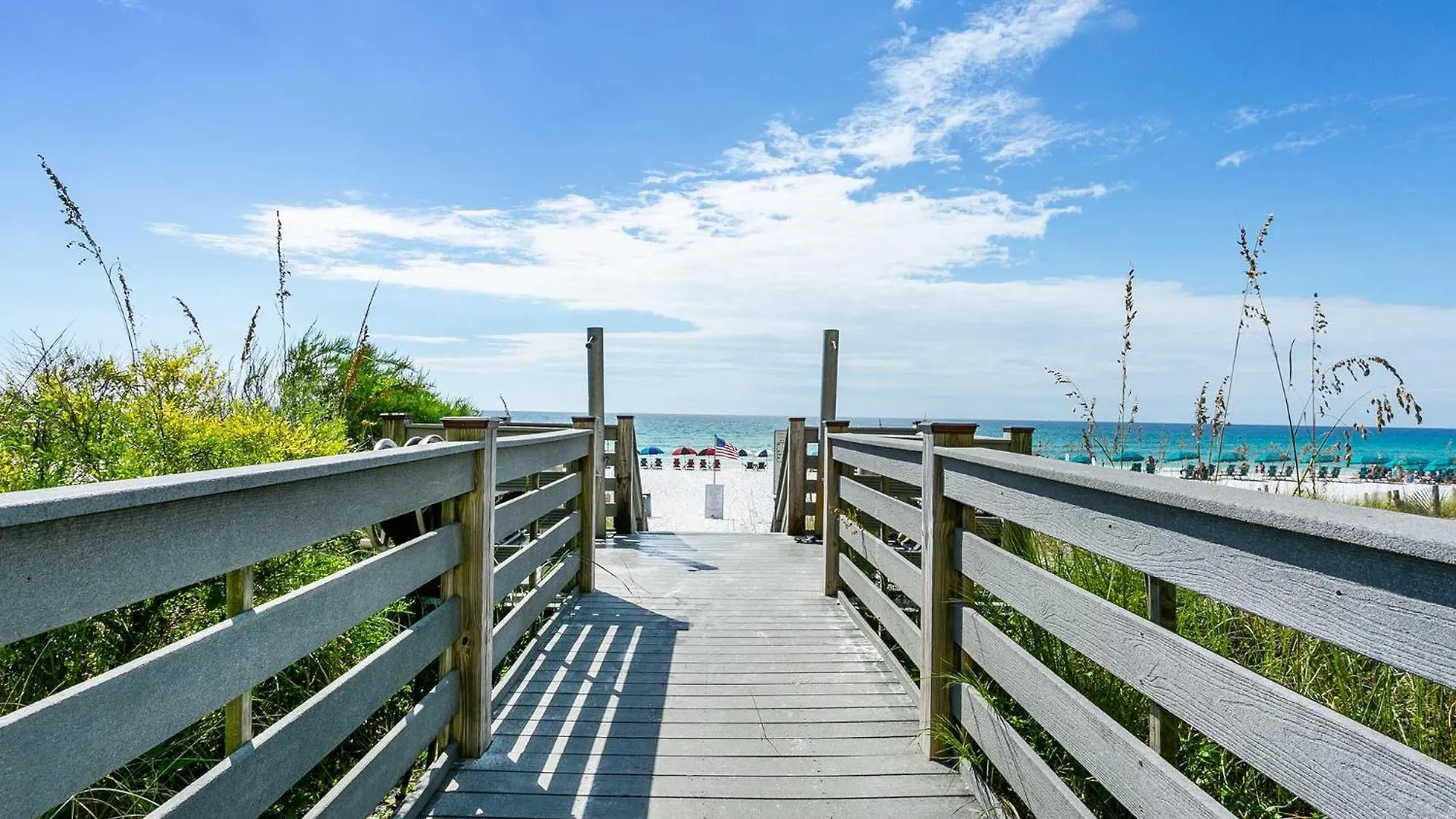 Beautiful In With Outdoor Swimming Pool And 2 Bedrooms Apartment Destin