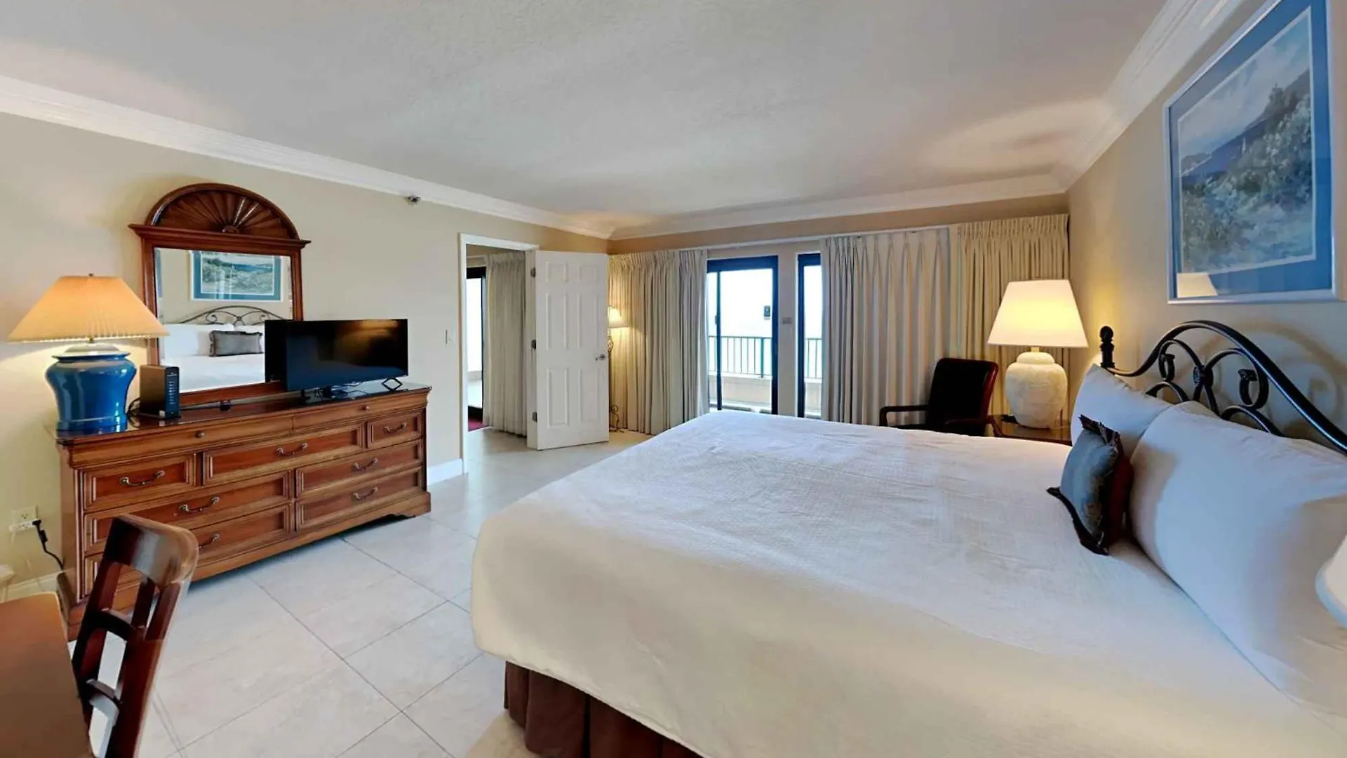 Beautiful In With Outdoor Swimming Pool And 2 Bedrooms * Destin