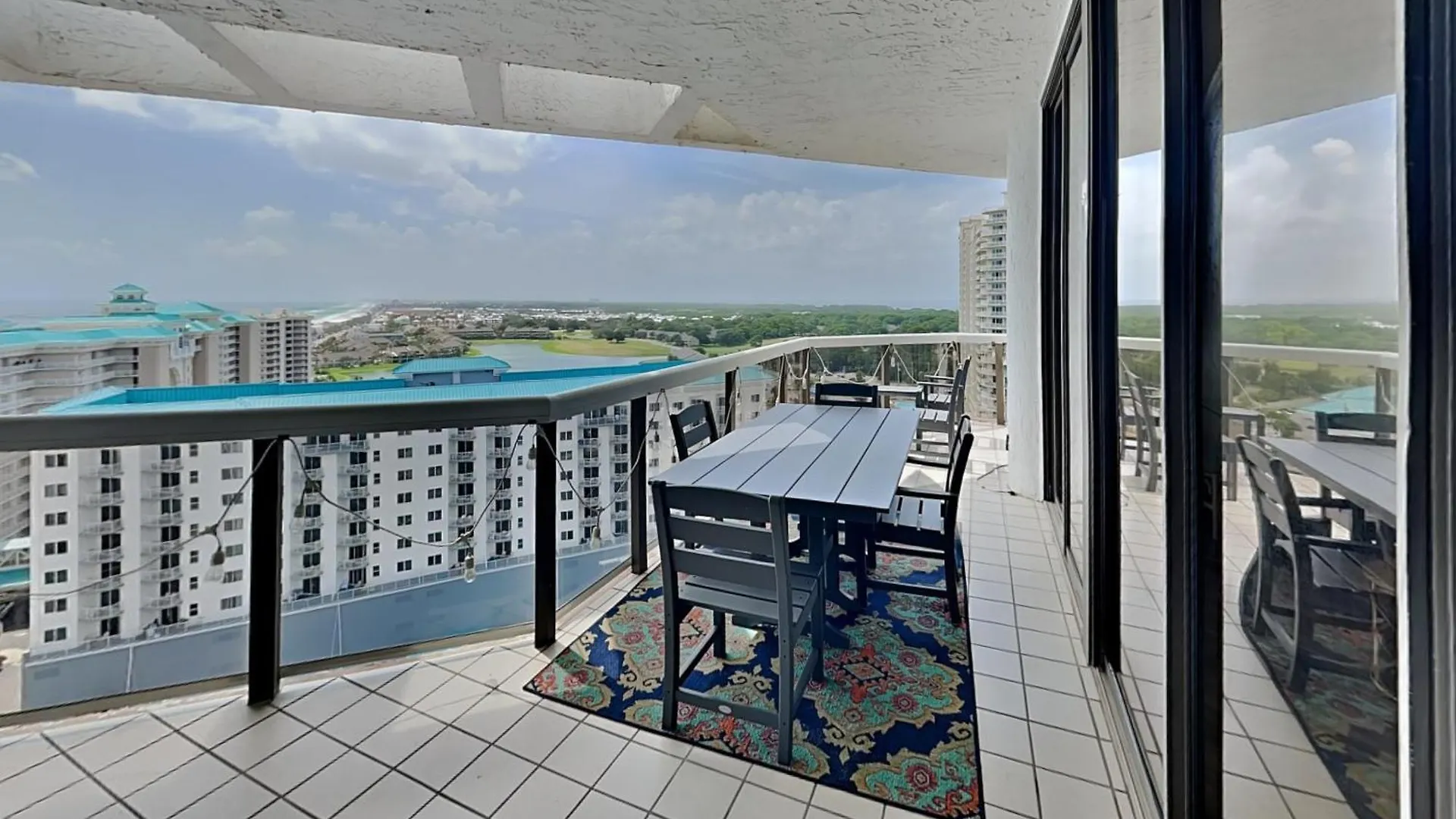 Apartment Surfside 1610