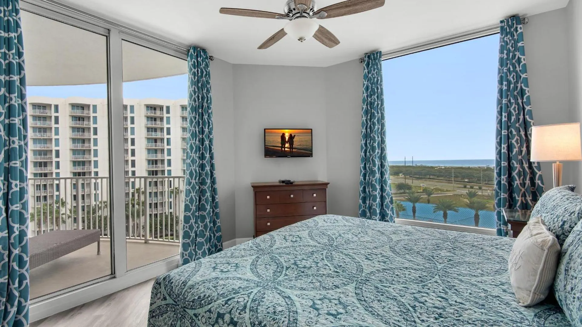 Palms #2715 Full 2 Bedroom *