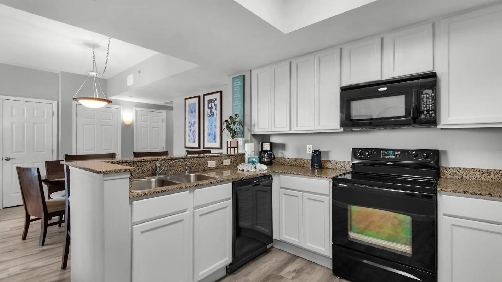 Palms #2715 Full 2 Bedroom