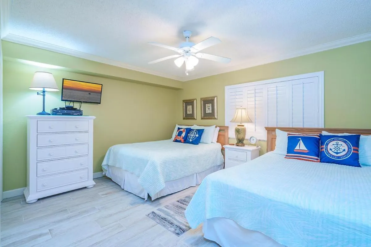 Shoreline Towers Unit 1043 * Destin