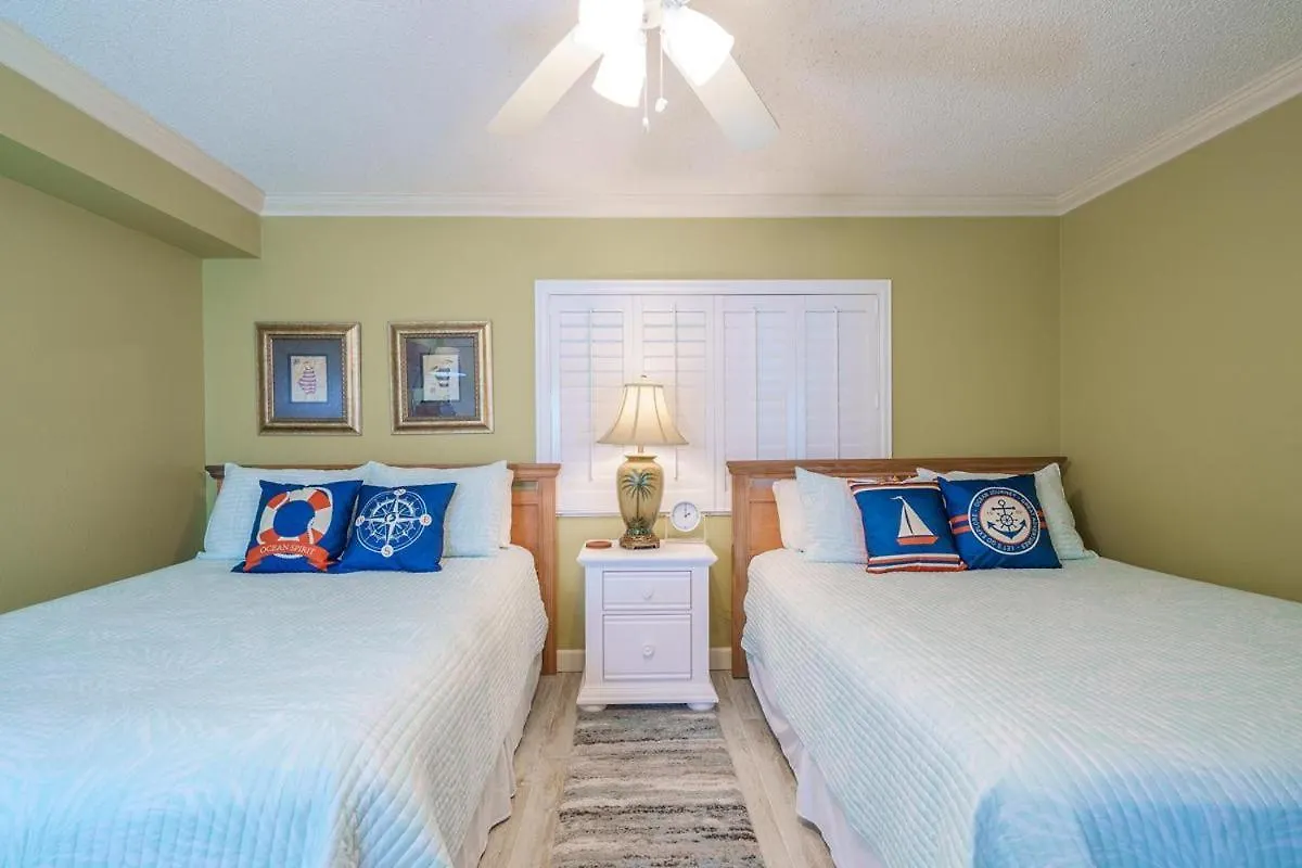 Shoreline Towers Unit 1043 * Destin