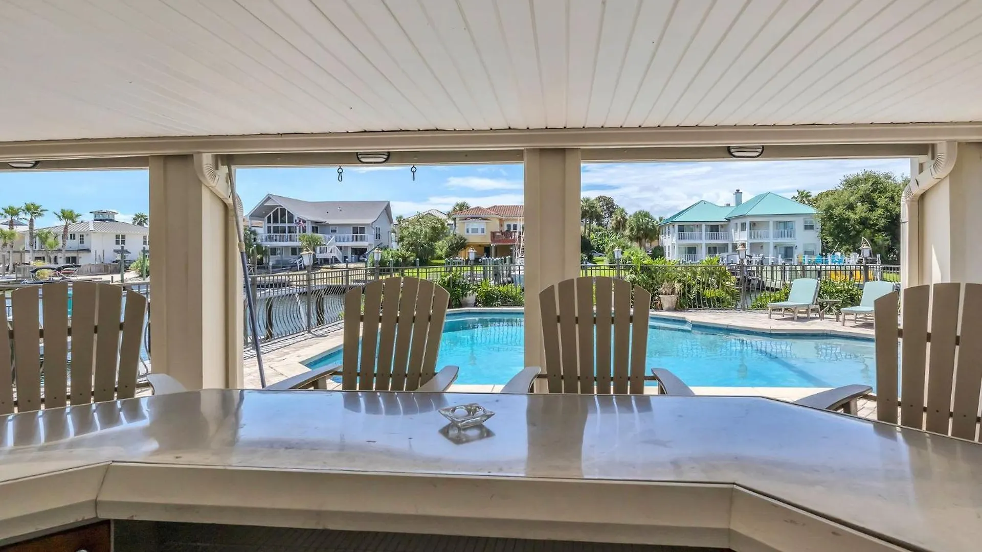 Holiday home Waterfront Dream House Pool Golf Cart & Dock