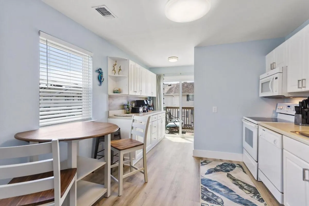 Holiday home Secluded 2br-2ba - 5 Minute Walk To The Gulf Destin
