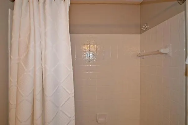 4-10 Shoreline Towers- Free Setup Holiday home Destin