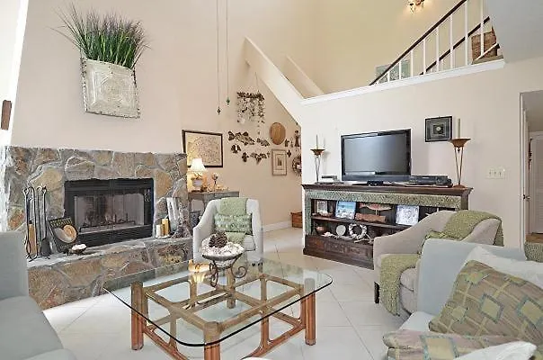 4-10 Shoreline Towers- Free Setup Holiday home Destin