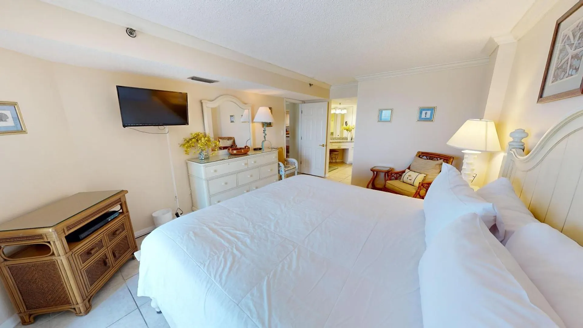Apartment Inlet Reef 305- By Isle *