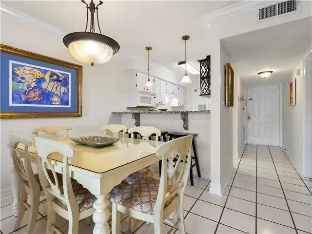 Holiday home Tradewinds 2