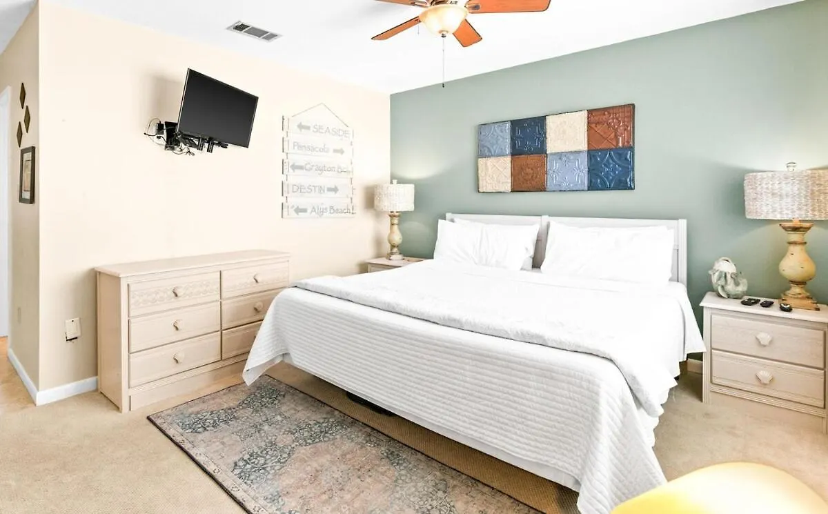 Blue Surf 8 Holiday home *