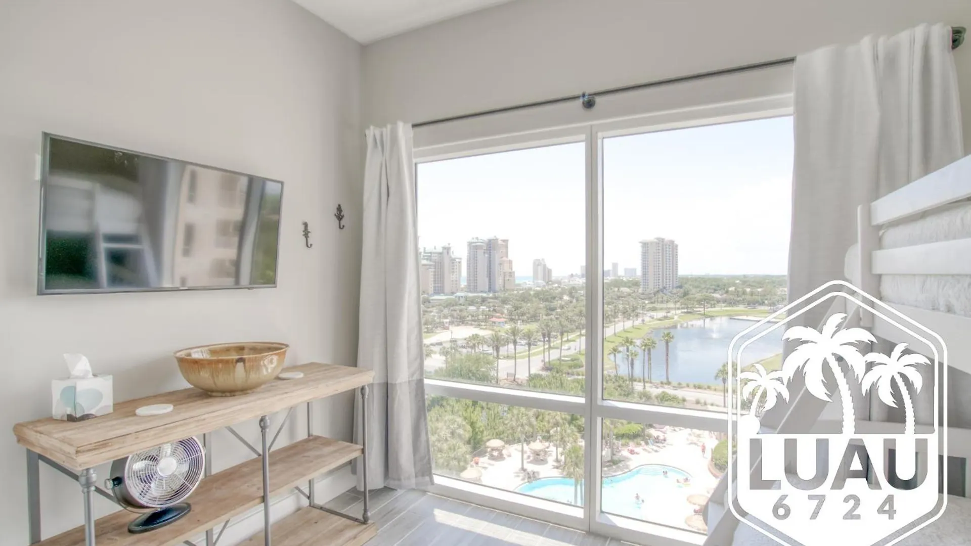 Luau Tower Enjoy These 2 Connecting Units As A Family Apartment *
