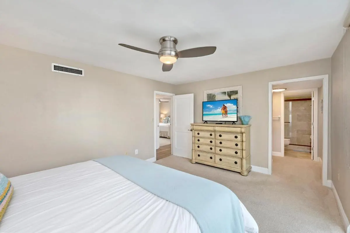 2071 Shoreline Towers Beachfront Free Setup Holiday home *