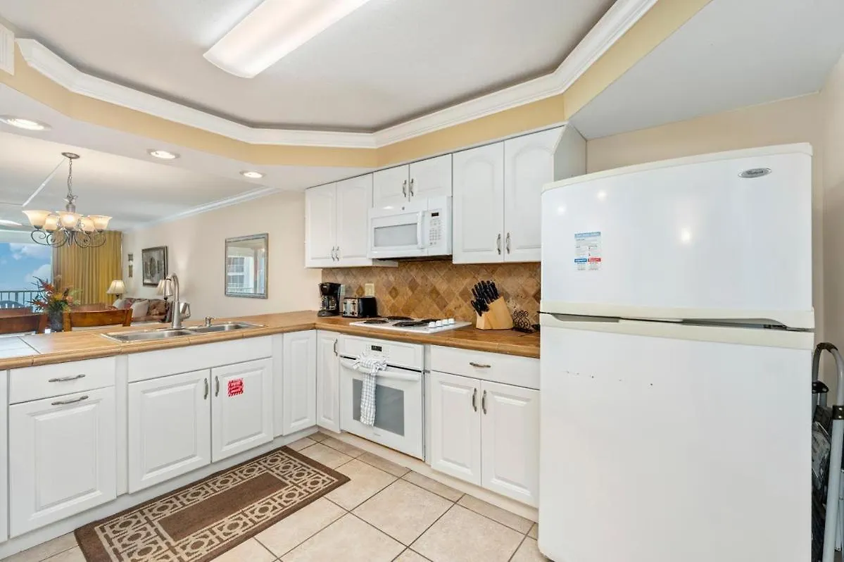 2054 Shoreline Towers Front Spacious With Open Balcony * Destin
