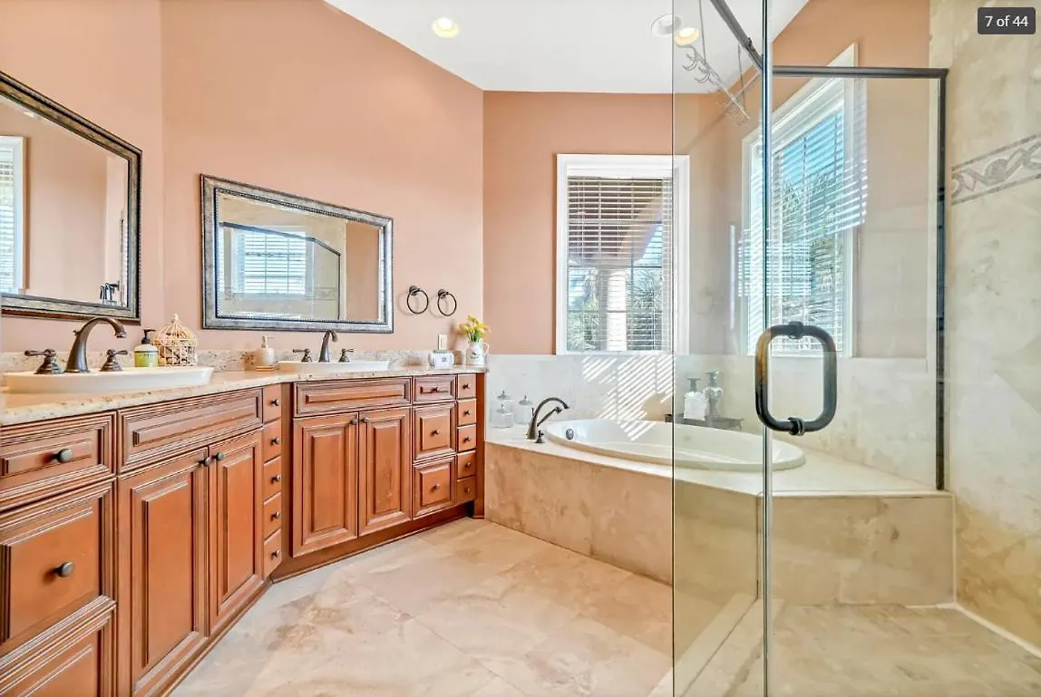 St Tropez Sleeps 12 Near Access Holiday home Destin