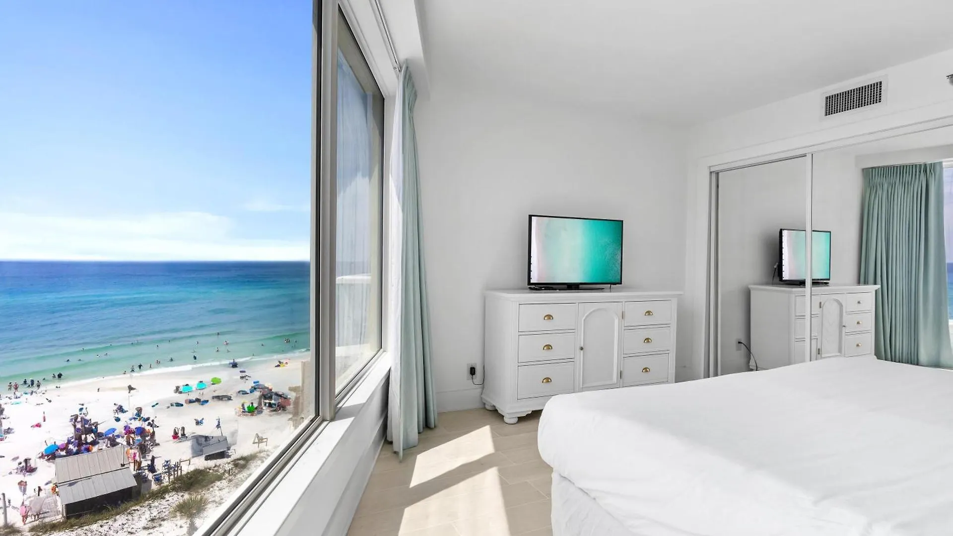 Beachside Two 4278 Holiday home