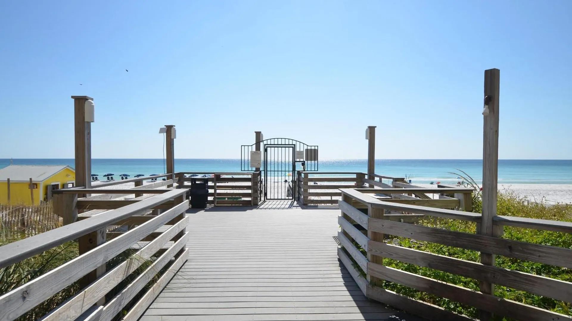 Beachside Two 4246 Holiday home *