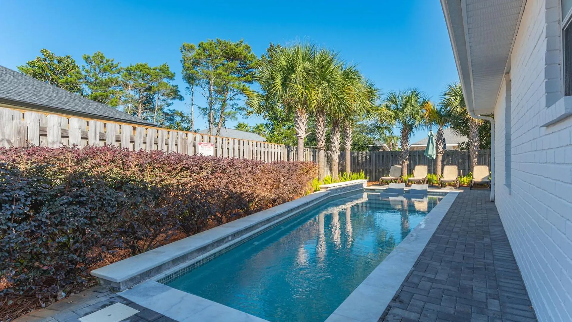 Beautiful Pet Friendly Home! New Tropical Pool, Opt Golf Cart And Pool Heat, Minutes To Holiday home *