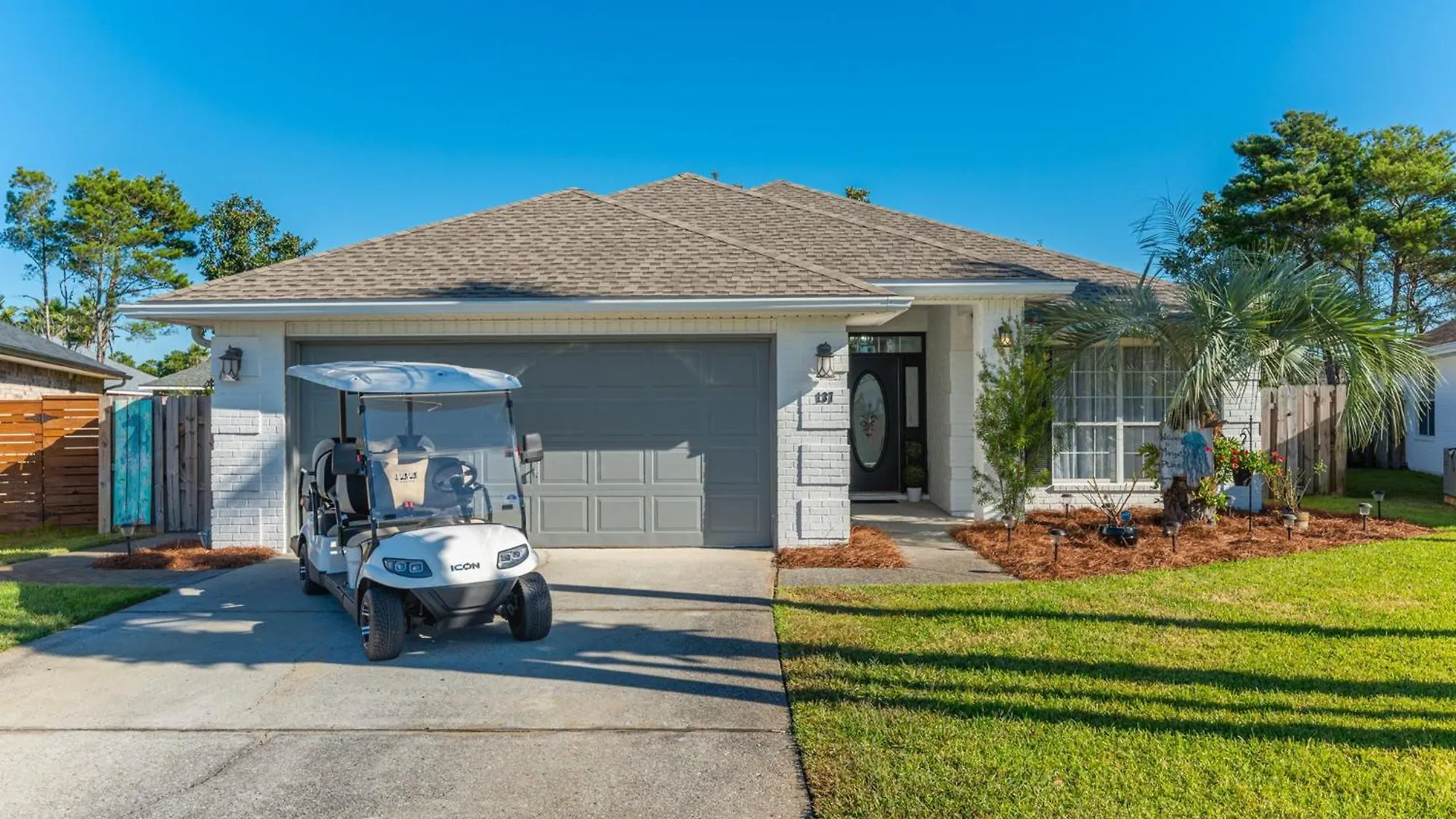 Beautiful Pet Friendly Home! New Tropical Pool, Opt Golf Cart And Pool Heat, Minutes To Holiday home Destin