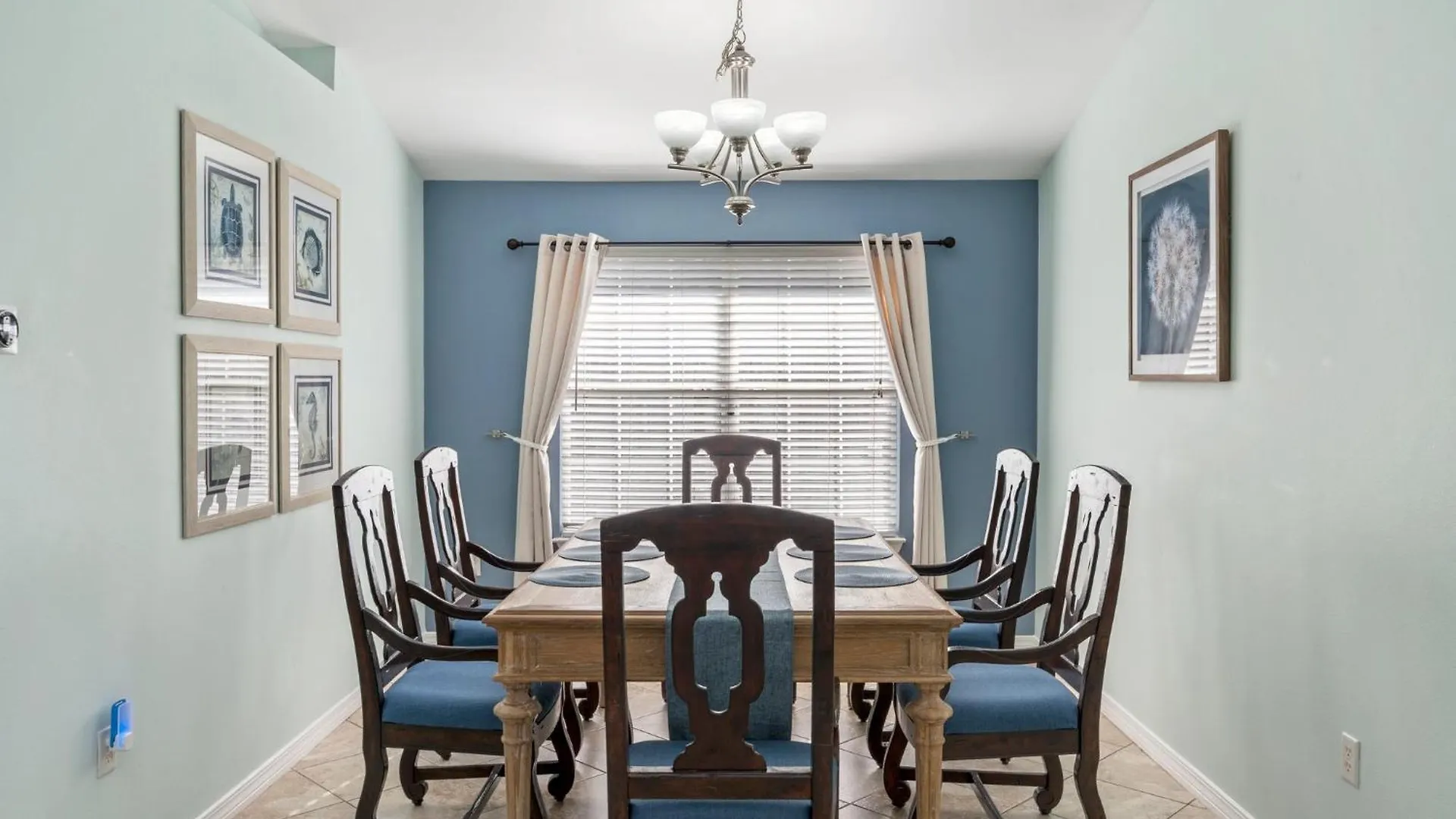 Beautiful Pet Friendly Home! New Tropical Pool, Opt Golf Cart And Pool Heat, Minutes To Holiday home *