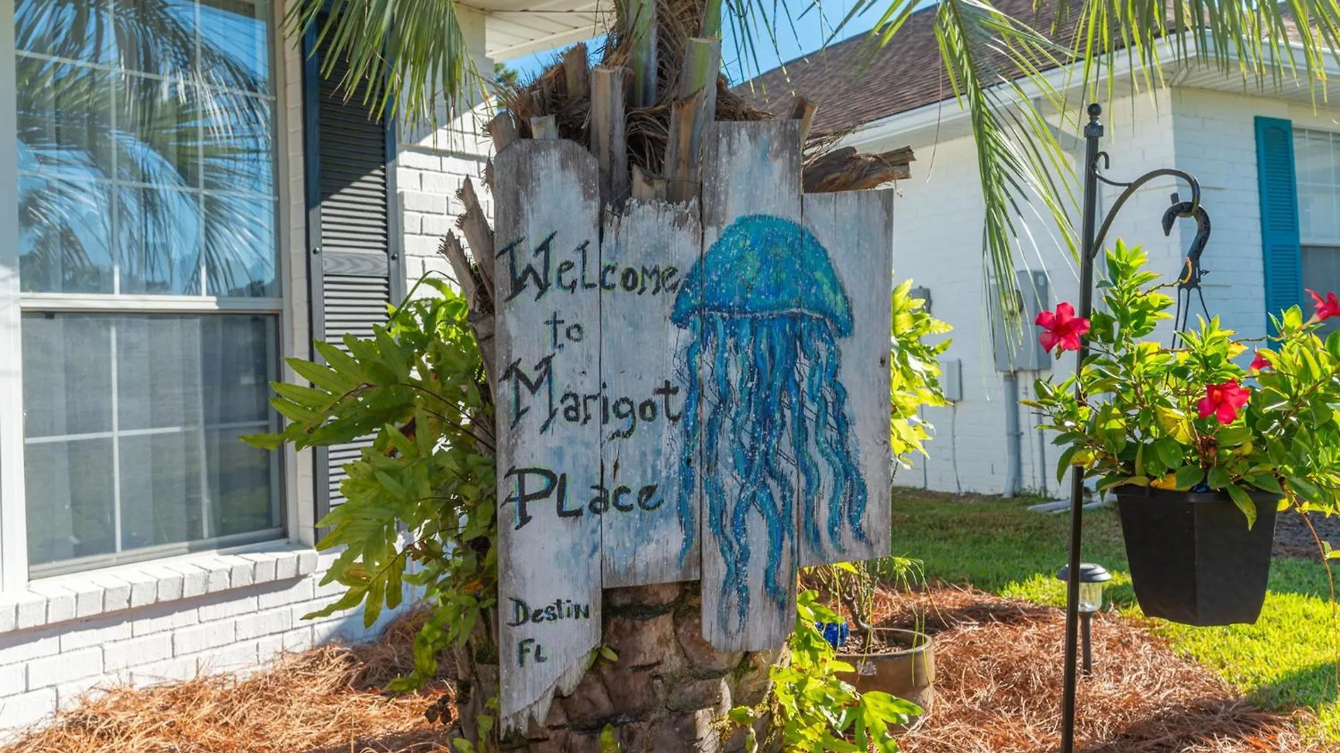 Beautiful Pet Friendly Home! New Tropical Pool, Opt Golf Cart And Pool Heat, Minutes To Holiday home Destin