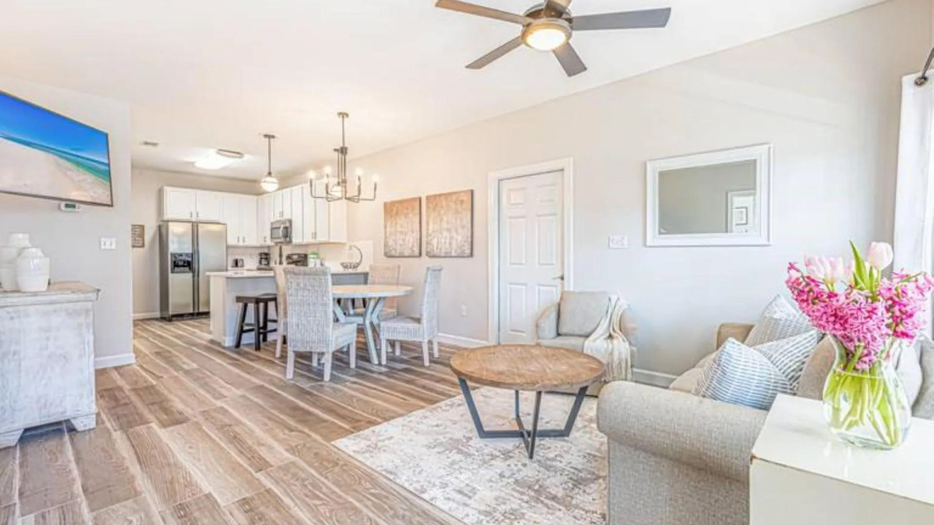 61 Batchelors Button * Destin