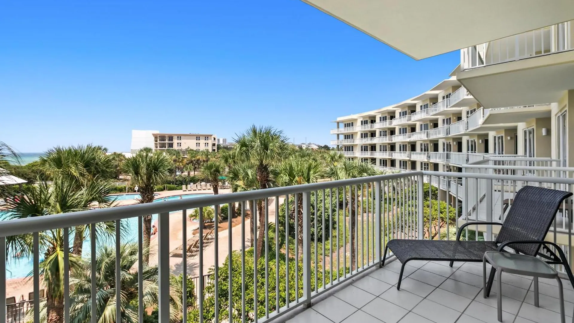 The Crescent 207 * Destin