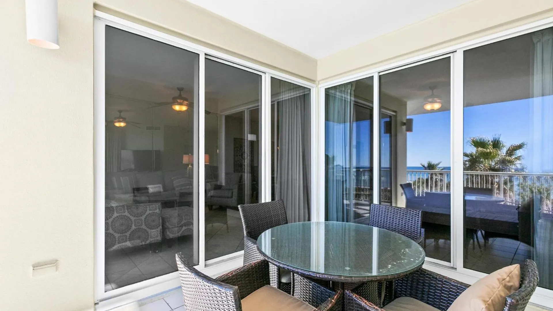 The Crescent 313