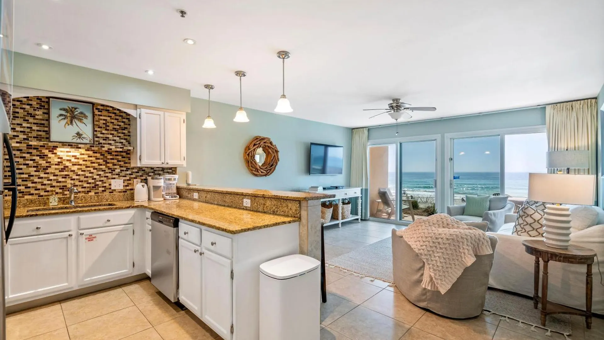 Crystal Sands 106b Holiday home Destin