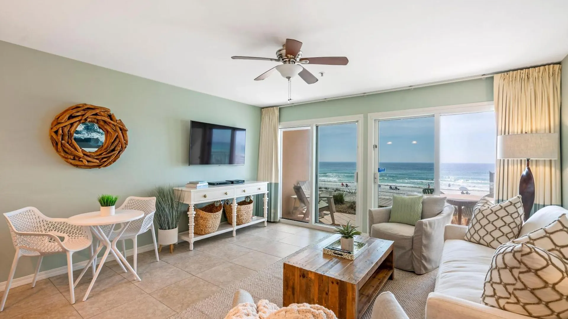 Holiday home Crystal Sands 106b