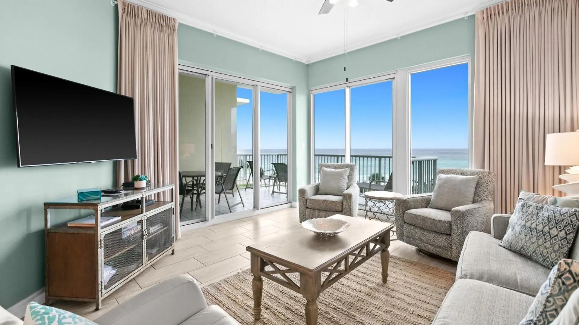 The Crescent 410 Destin