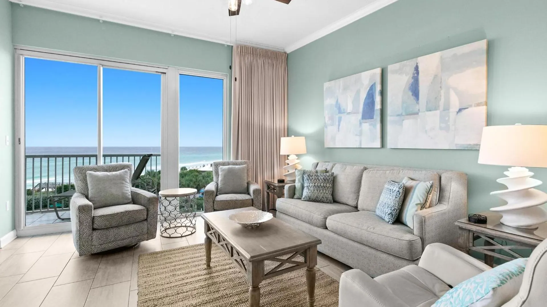 The Crescent 410 Holiday home *