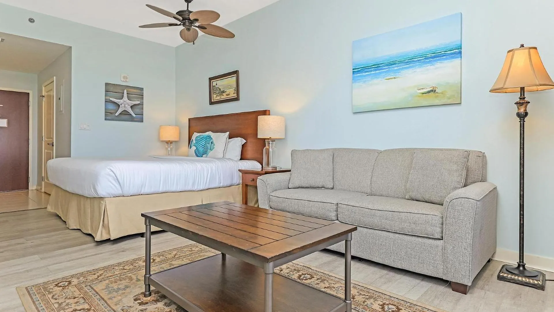 Luau I 7505 Apartment